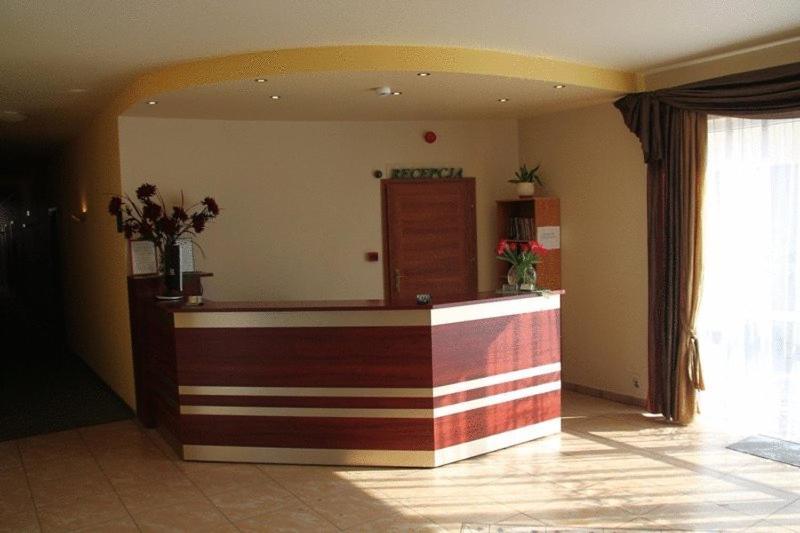 Hotel Przylesie Sierosław Exterior foto